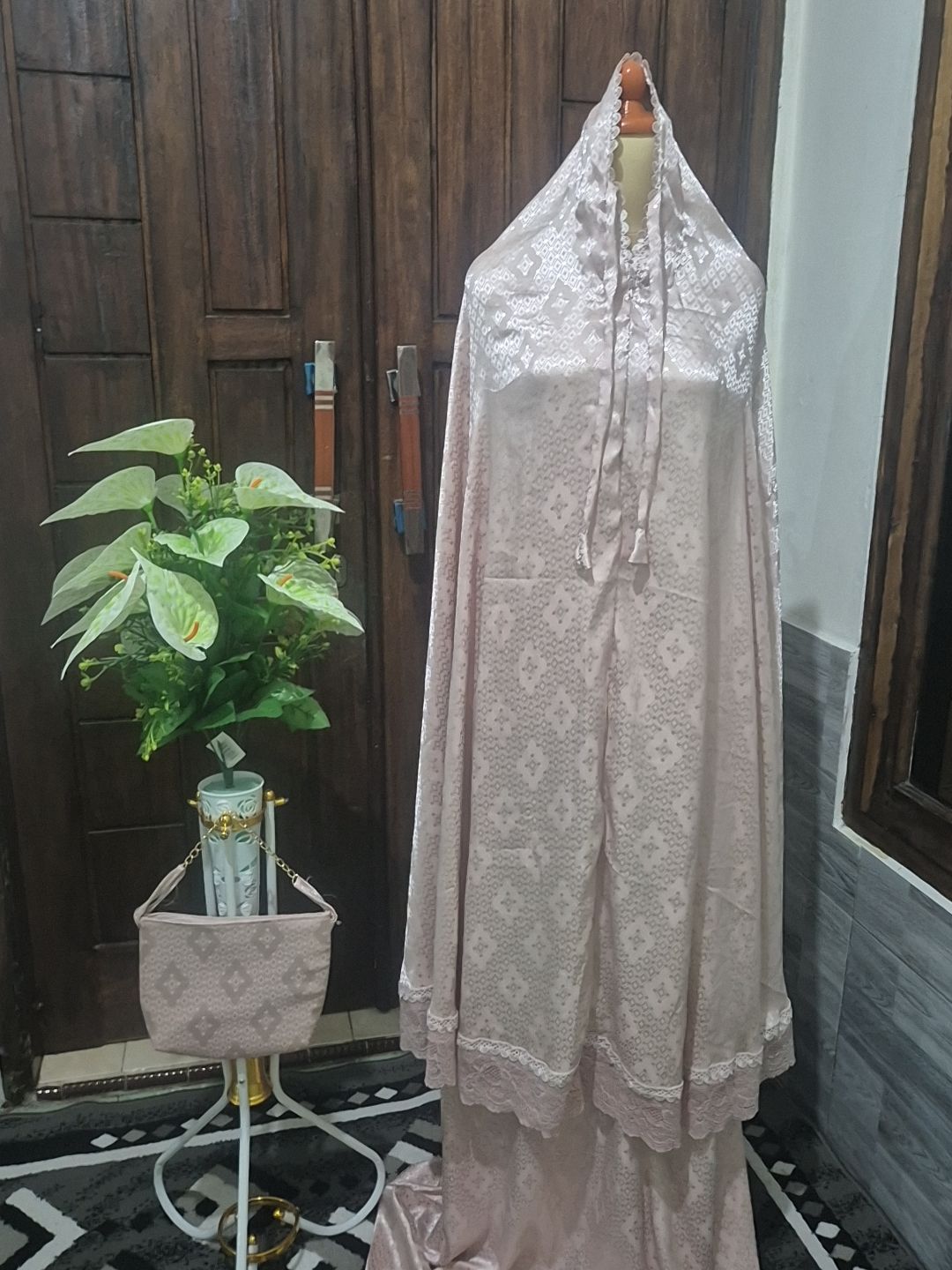 Mukena Armani Jaguar
